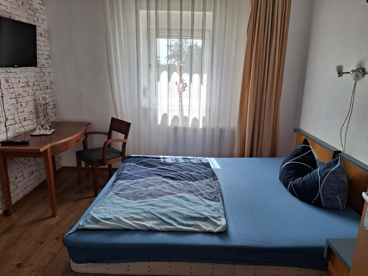 Gaststaette Und Pension Zur Schiene مرسيبورغ المظهر الخارجي الصورة